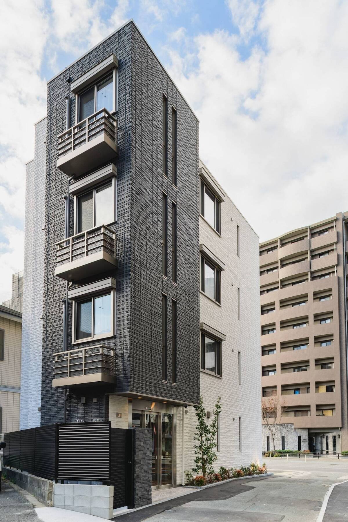 Grand Base Tenjin Fukuoka  Exteriör bild